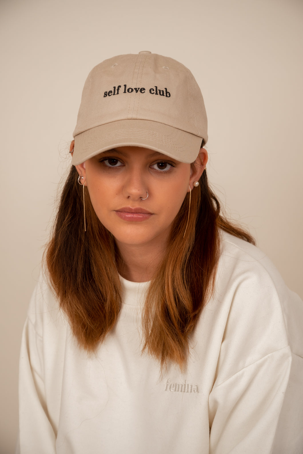 Cap Self love club crudo